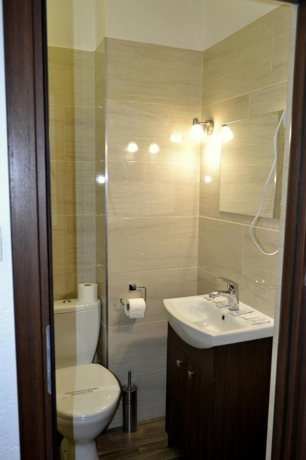 Hotel Piast Nysa Extérieur photo